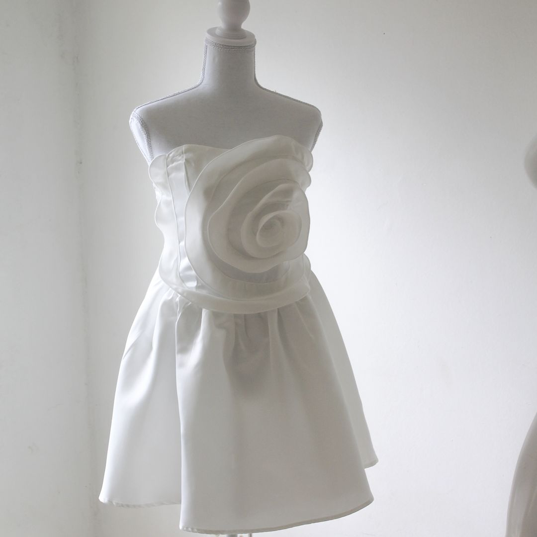 Rosé Bloom Dress - Image 3