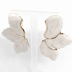 becomingmrs online collection earrings