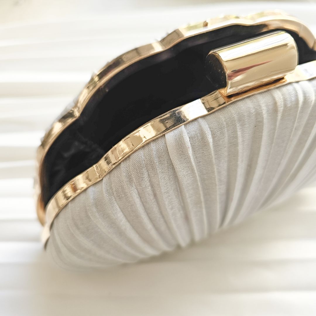 becomingmrs online bridal store The Aurielle Pleated Clutch – 5