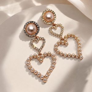 becoming mrs online bridal shop Hartleigh Pearl